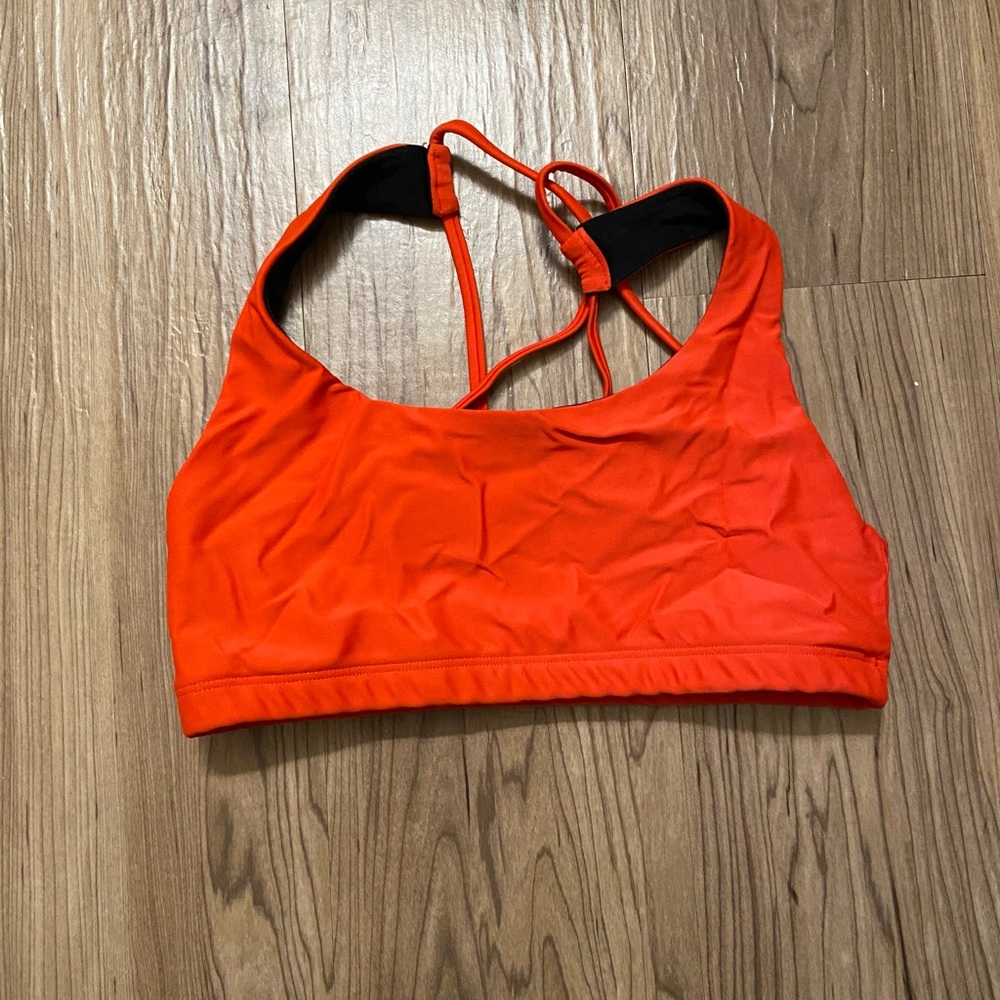 ONZIE sports bra sz small